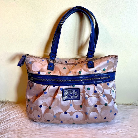 Coach Handbags - Coach Poppy Large Polkadot Tote Purse